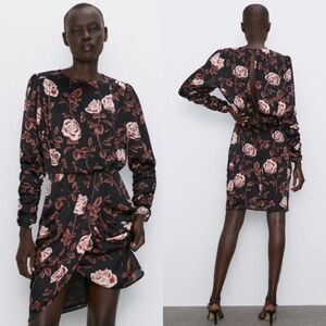 ✨ Zara Rose Print Long Sleeve Dress✨